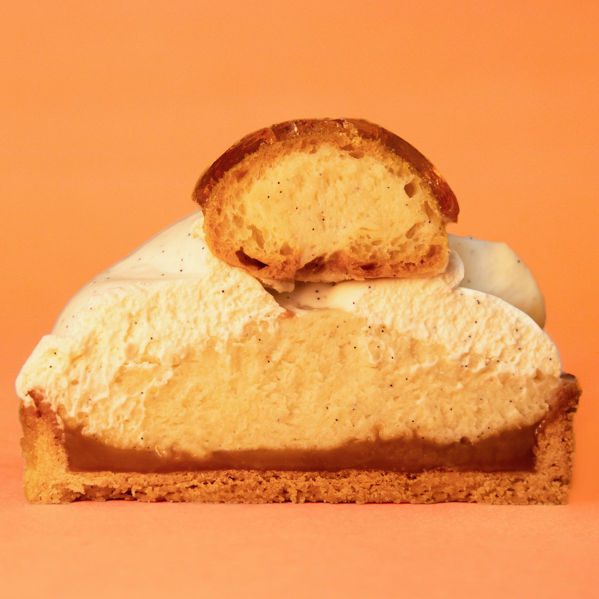 Tarte Saint-Honoré individuelle gros plan